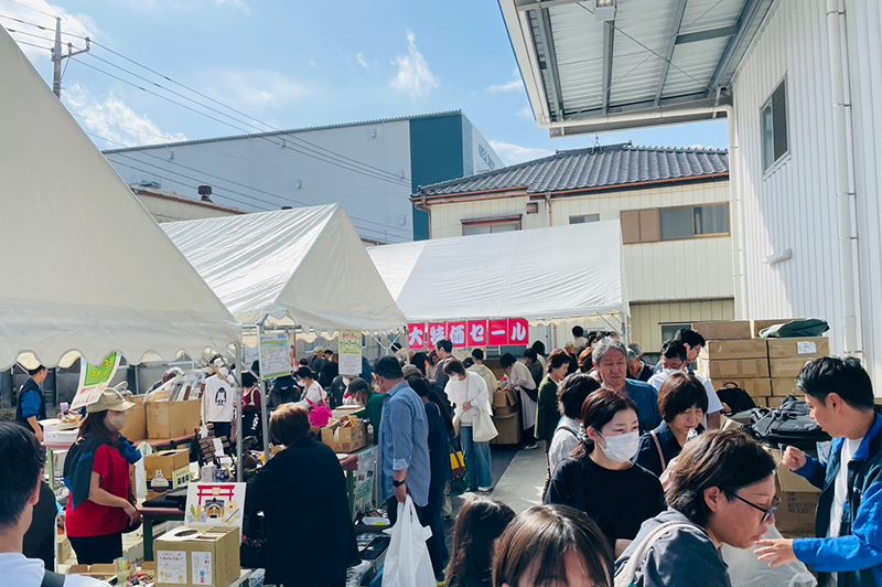 大創業祭（バザー）の様子