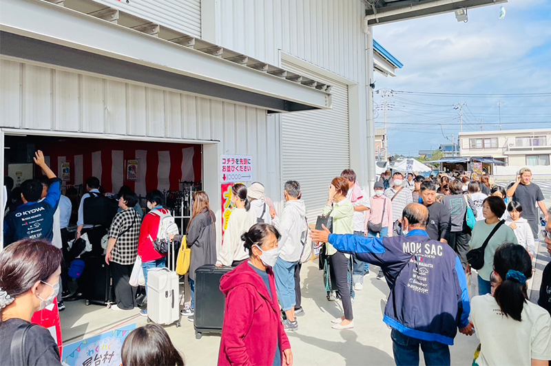 大創業祭（バザー）の様子